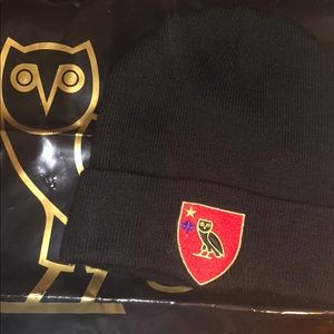 Drake OVO beanie - authentic // never worn
